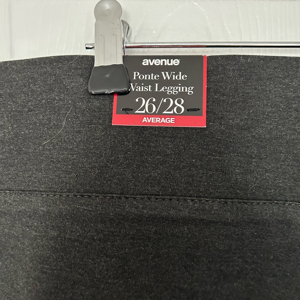 NWT Avenue ponte leggings - Picture 3 of 5